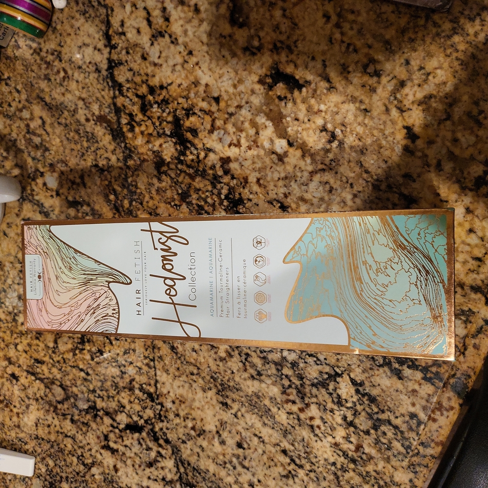 Hair fetish hair straightener